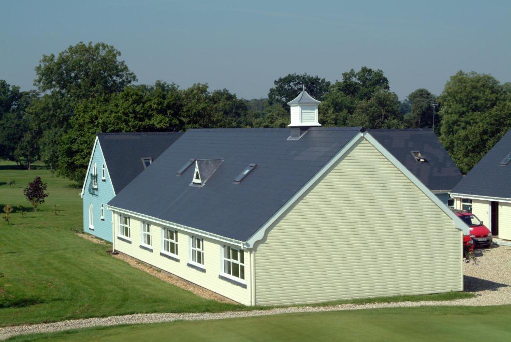 WattonRichmond Park Golf Clubアパートメント 部屋 写真